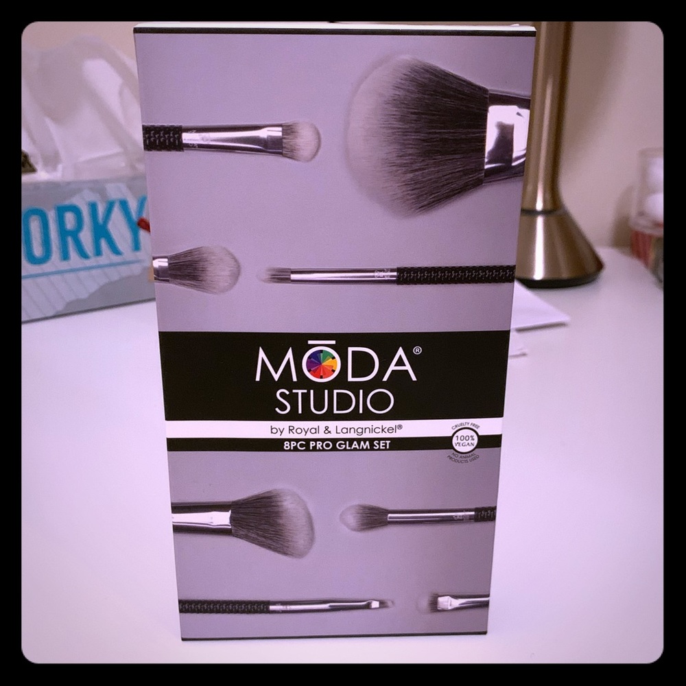 Makeup Brushes